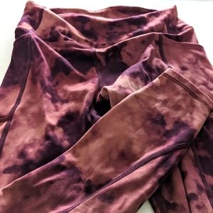 Victoria's Secret maroon tie dye leggings size 8